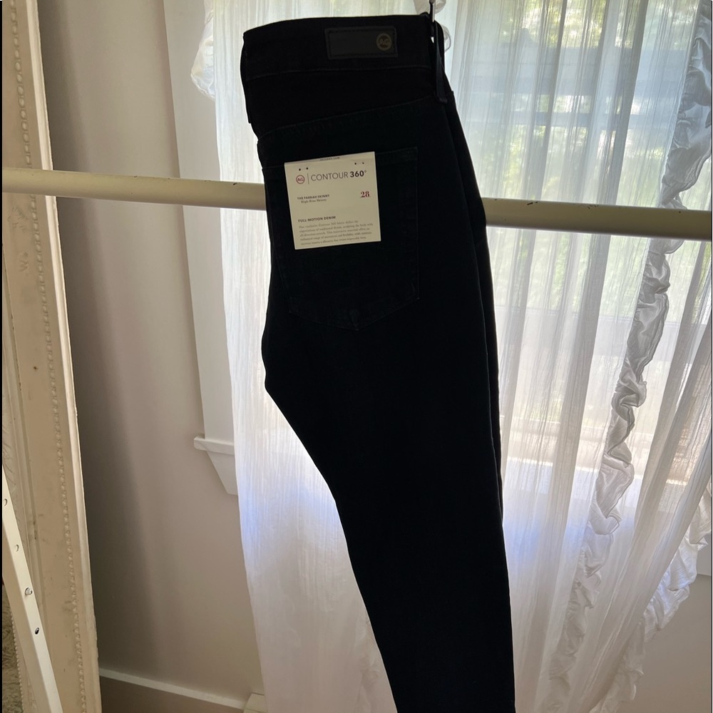 AG jeans contour 360